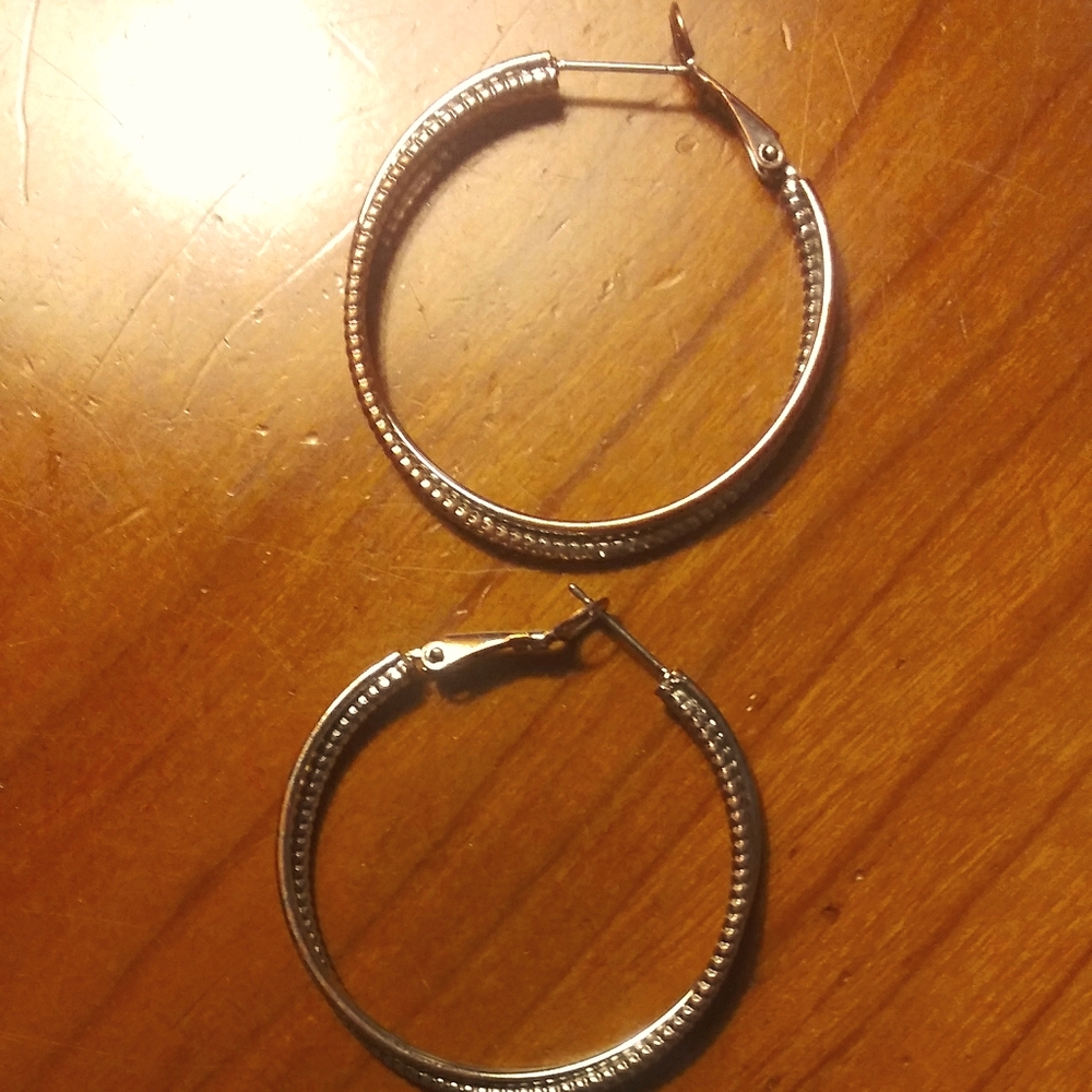 🔥Earrings.. ladies braided hoop